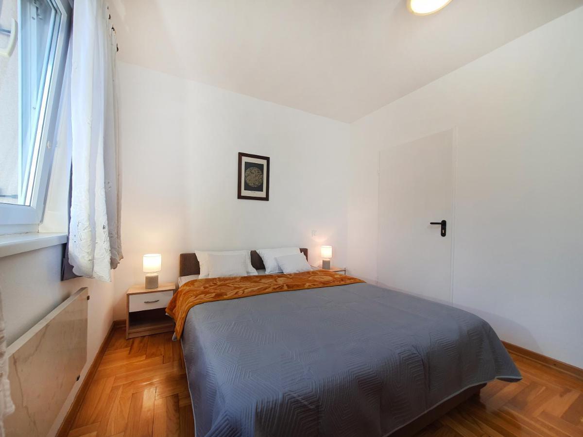 Panorama Apartment Tar-Vabriga Exterior photo